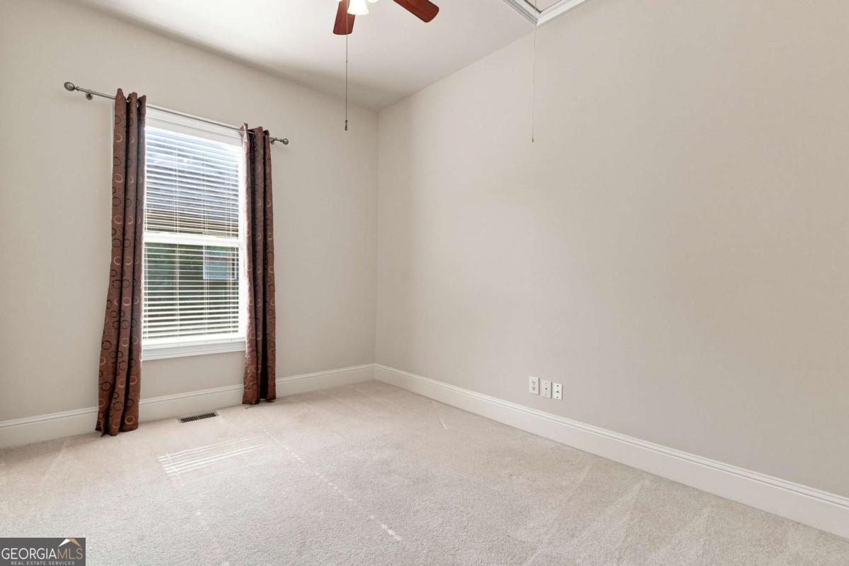 312 Twin Peaks Loop Property Photo 27