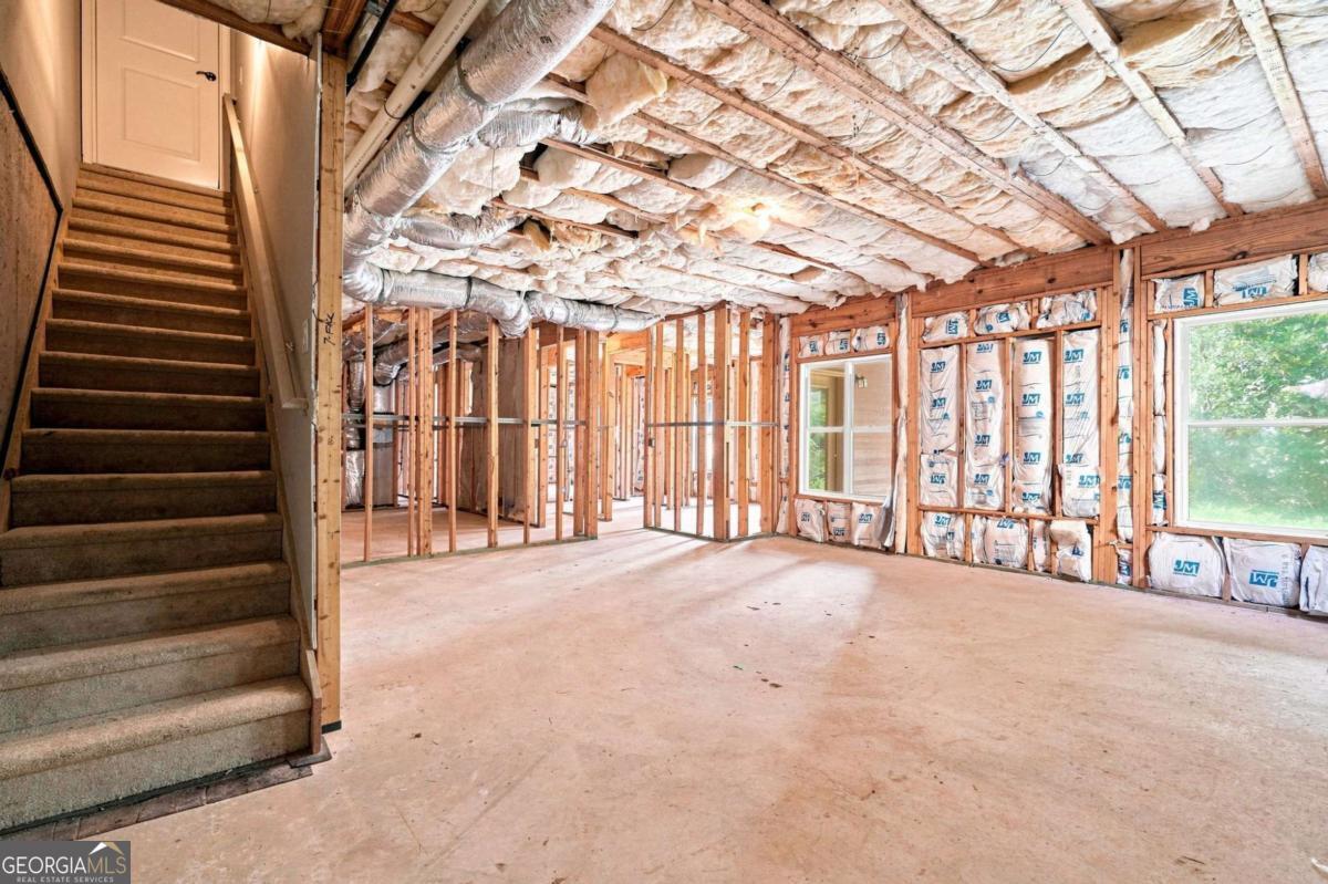 312 Twin Peaks Loop Property Photo 31