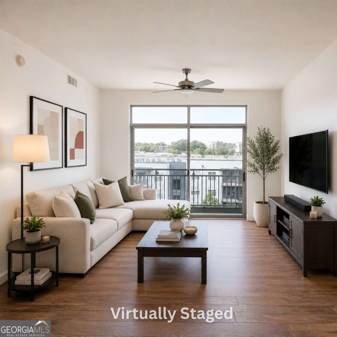711 Ne Cosmopolitan Drive Ne # 715 Property Photo 1