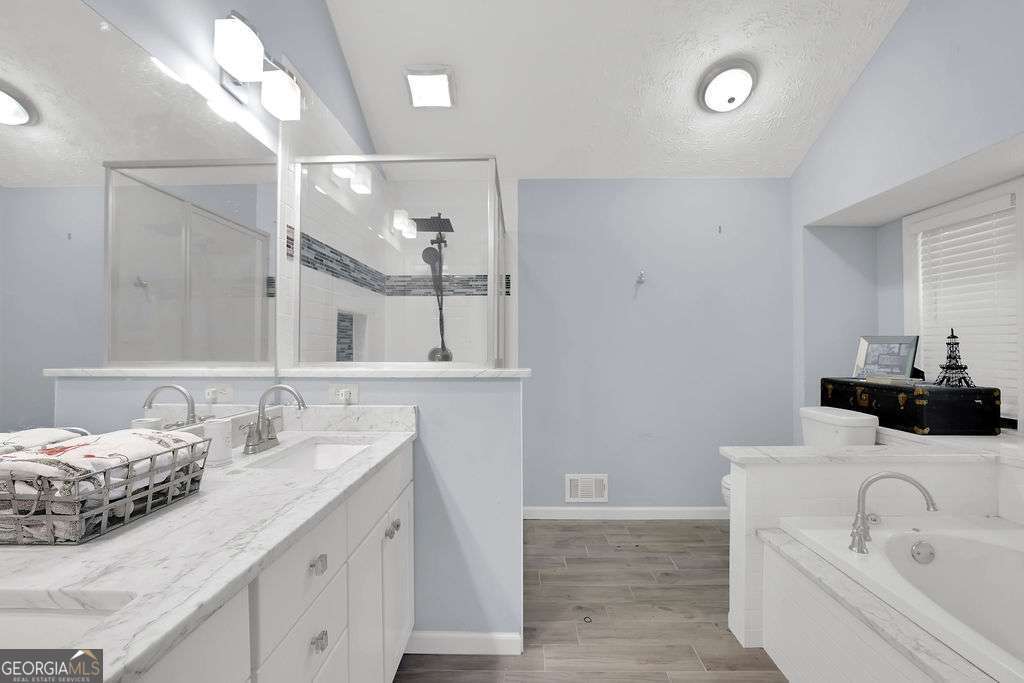 2721 Pine Cone Lane Property Photo 19