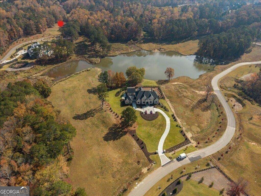 330 Lakeshore Road Property Photo 17