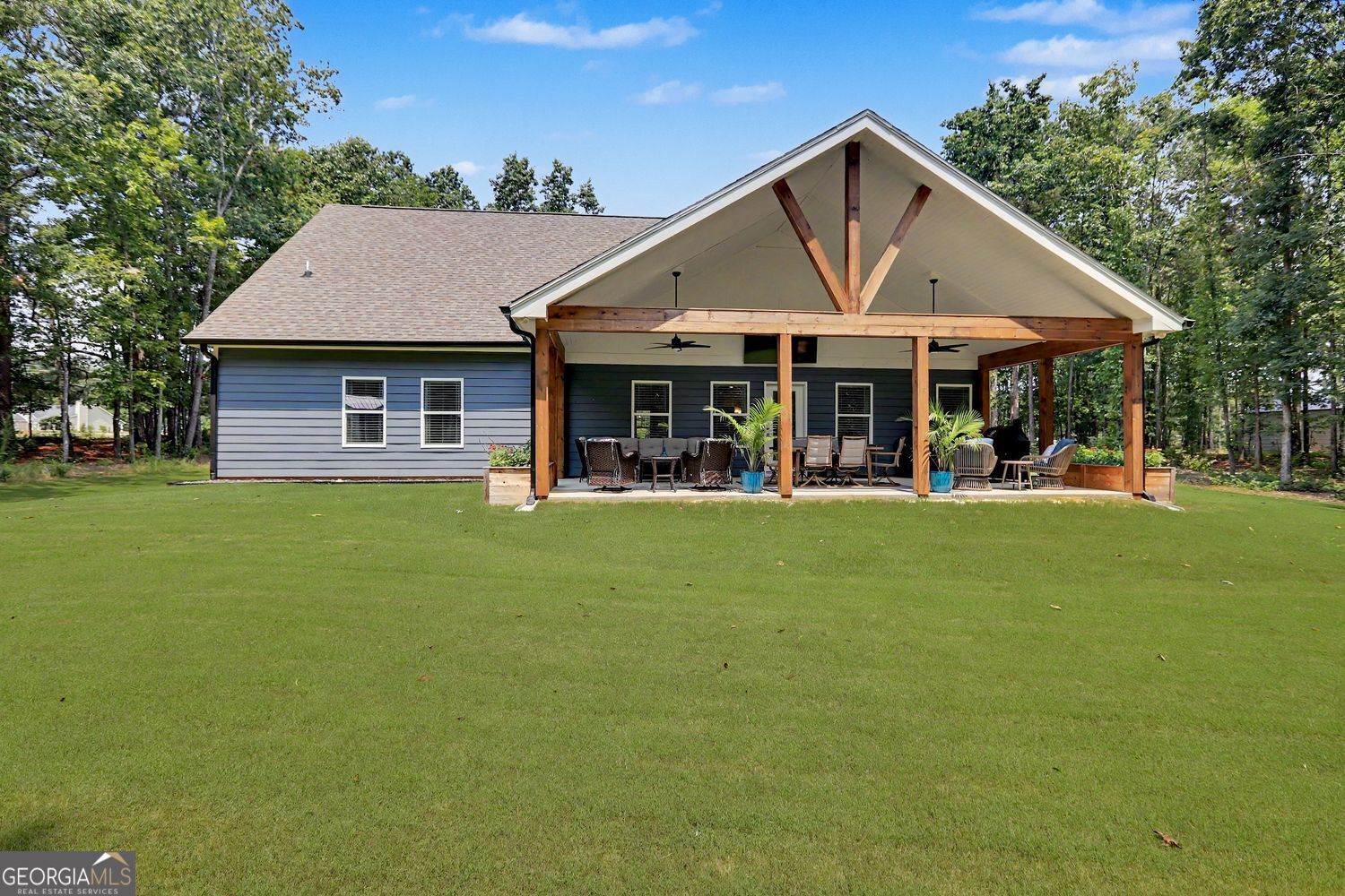 1653 Ike Stone Road Property Photo 6