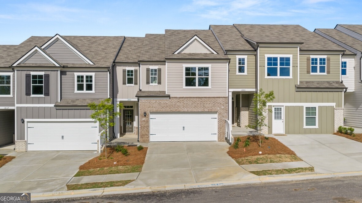 1841 Meadow Green Circle Property Photo 1