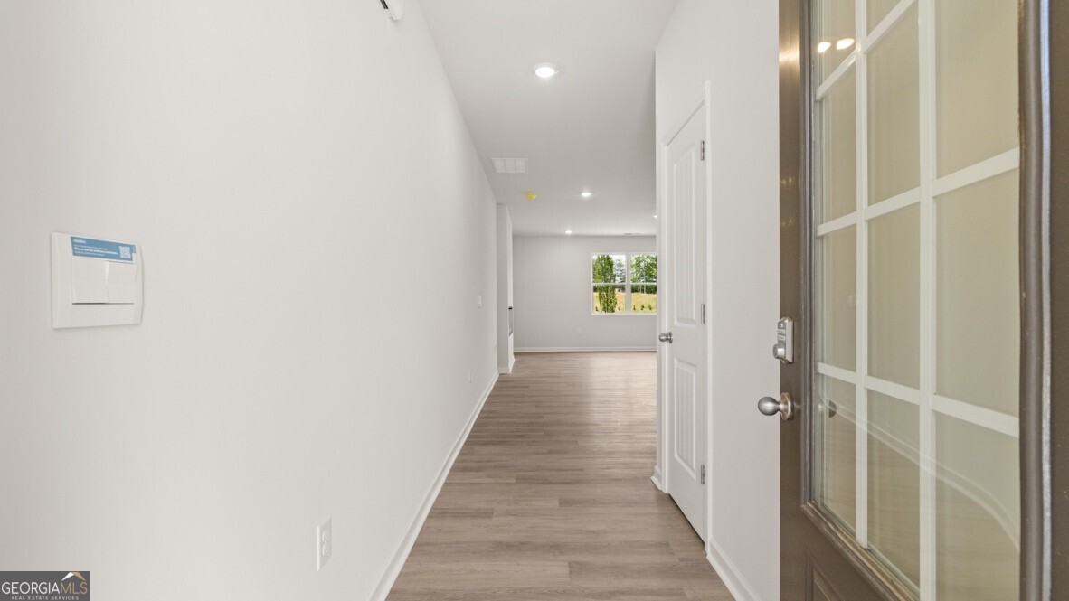 1841 Meadow Green Circle Property Photo 3