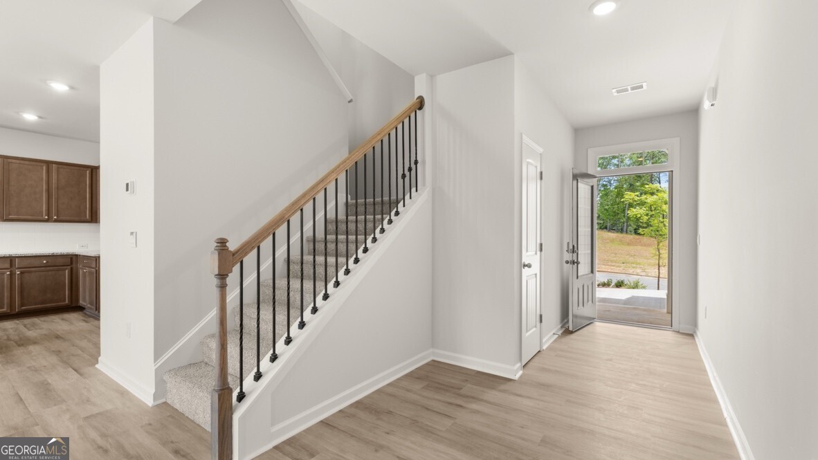 1841 Meadow Green Circle Property Photo 4
