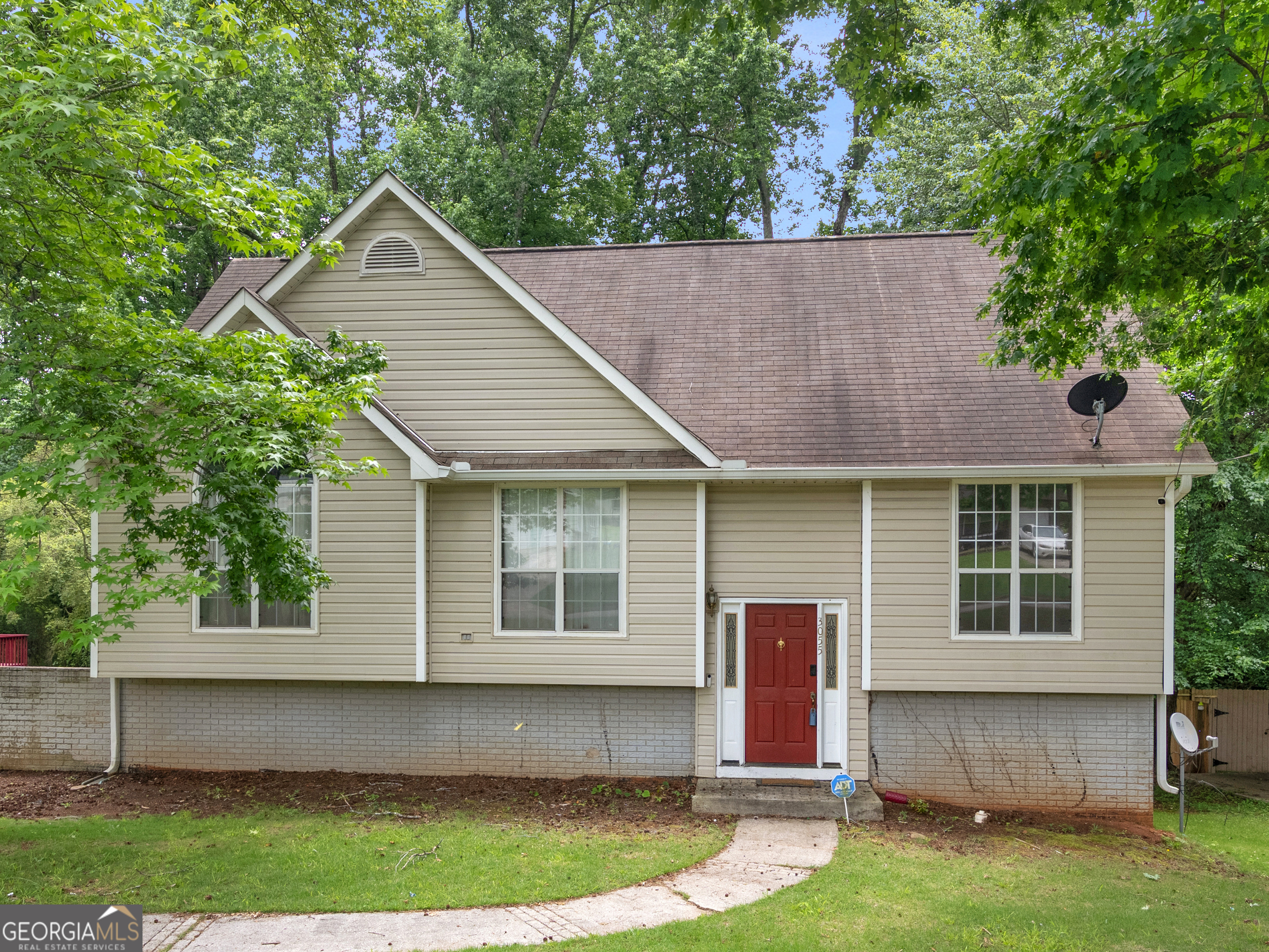 3055 Deerfield Way Property Photo 1