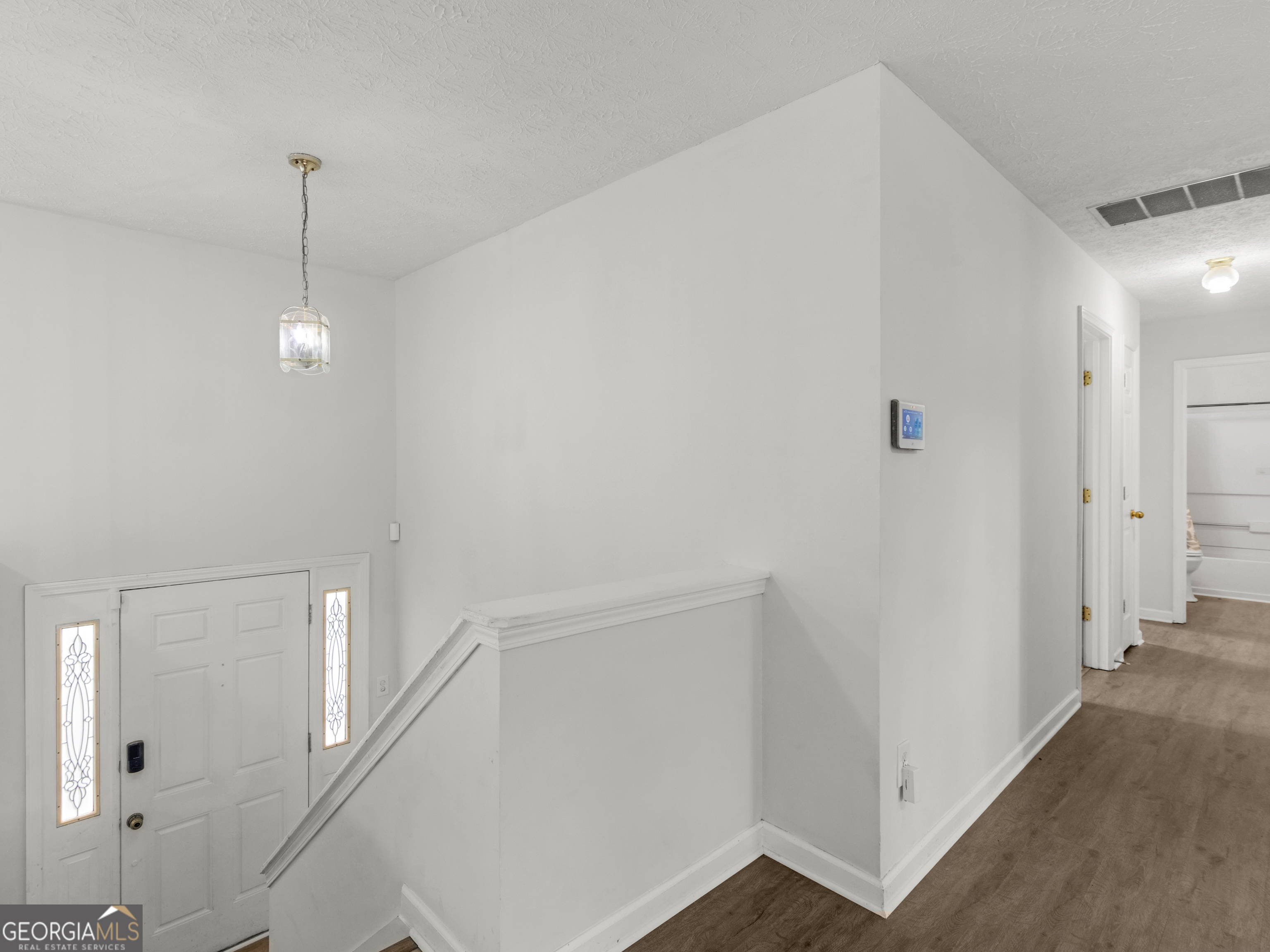 3055 Deerfield Way Property Photo 2