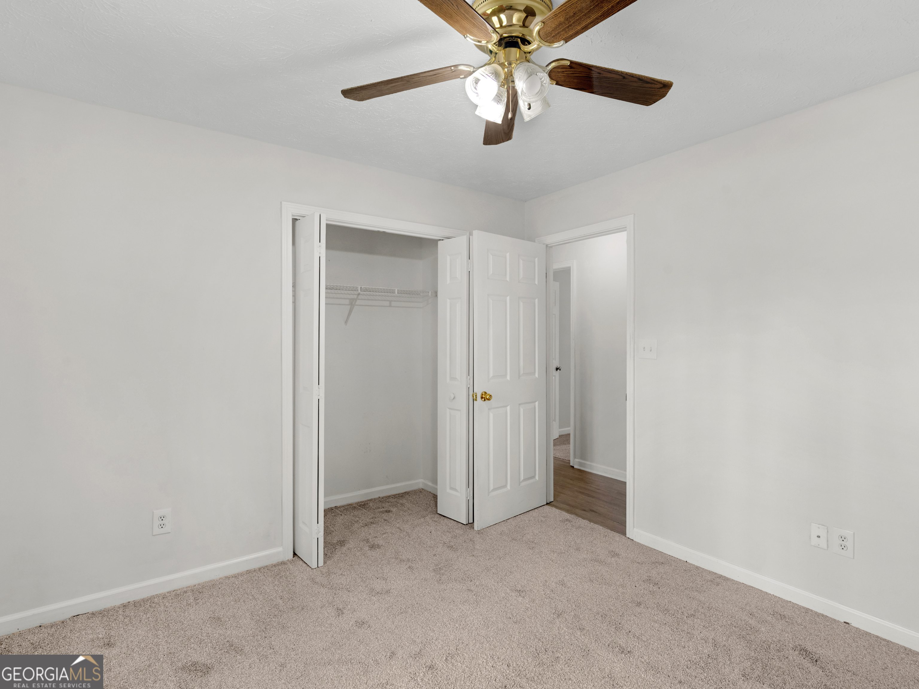 3055 Deerfield Way Property Photo 11