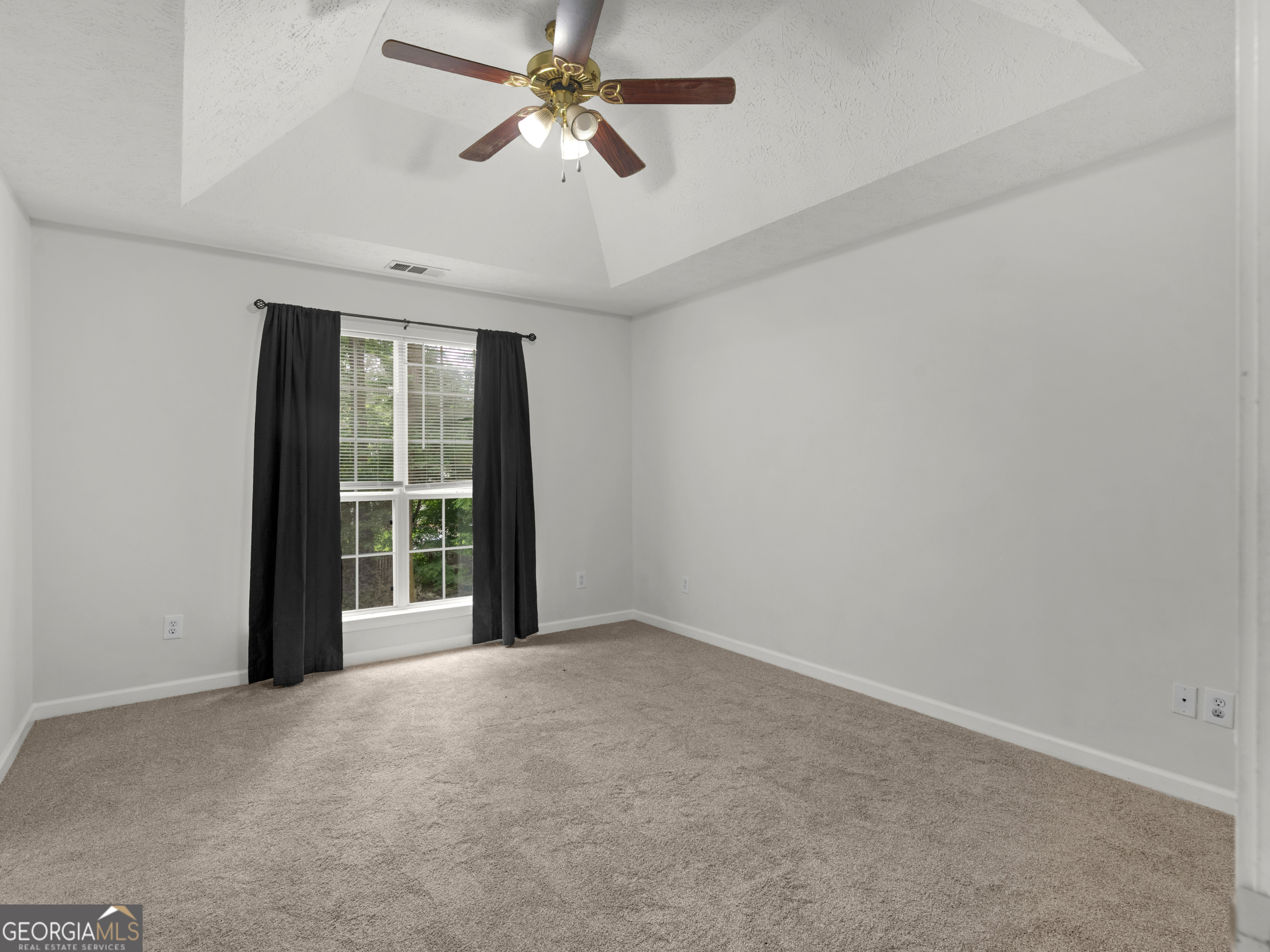 3055 Deerfield Way Property Photo 15