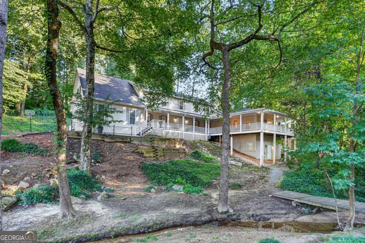2290 Old Orchard Drive Property Photo 3