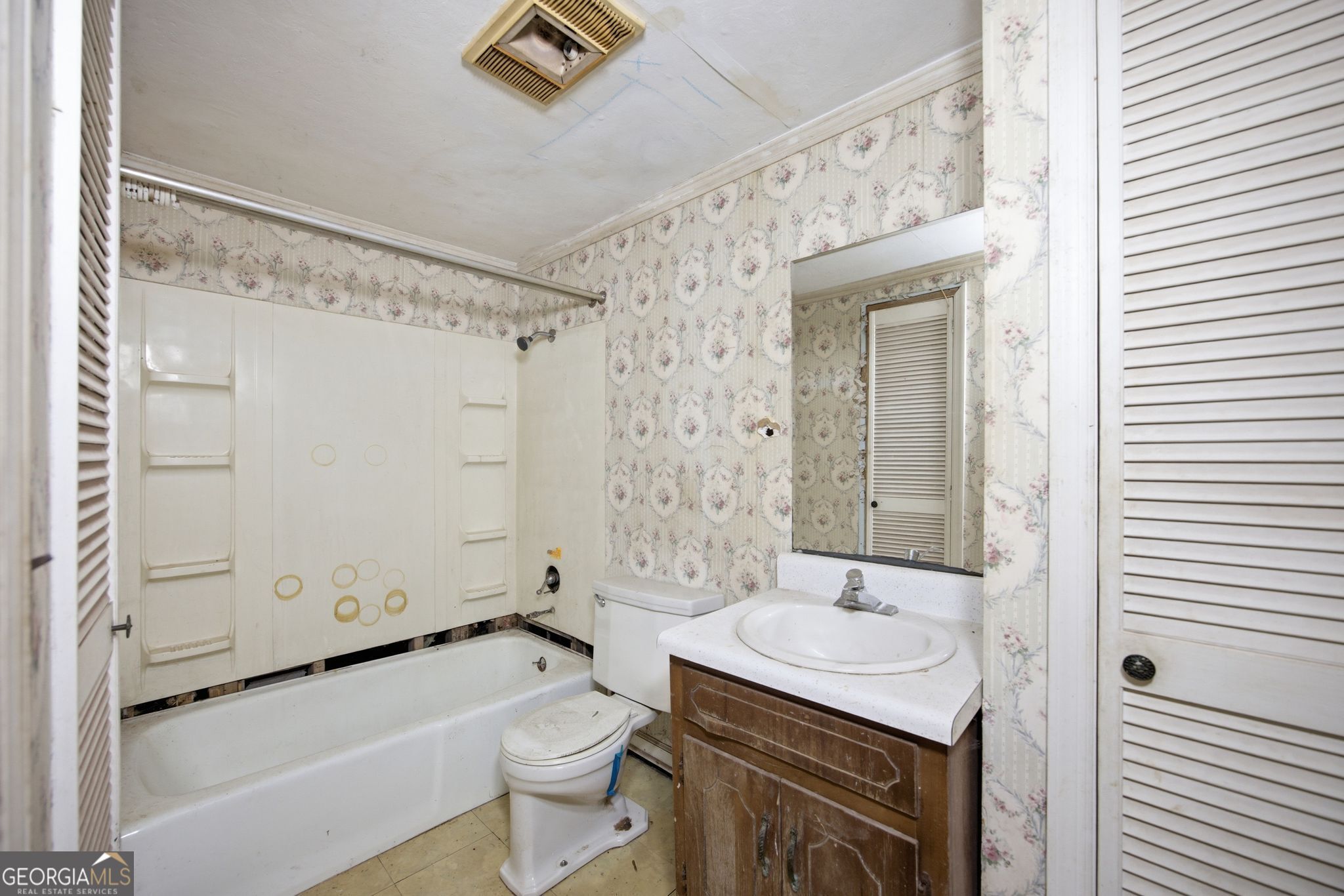 943 Roach Hollow Road Property Photo 24