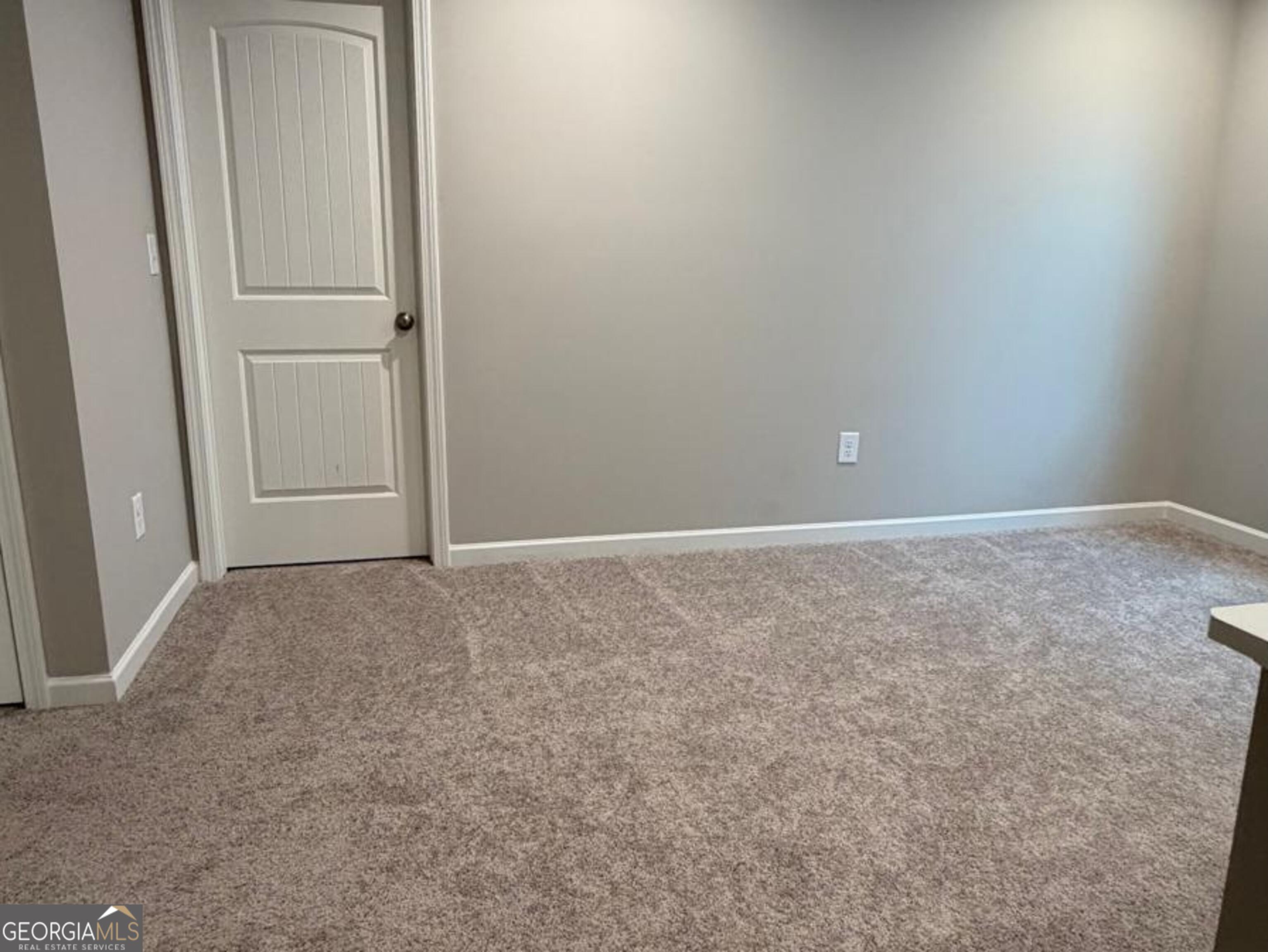 334 Traminer Way Property Photo 6