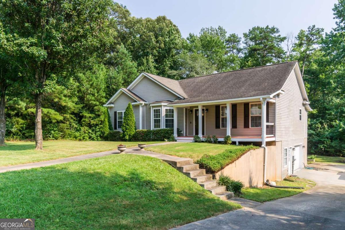 173 Stegall Place Property Photo 1