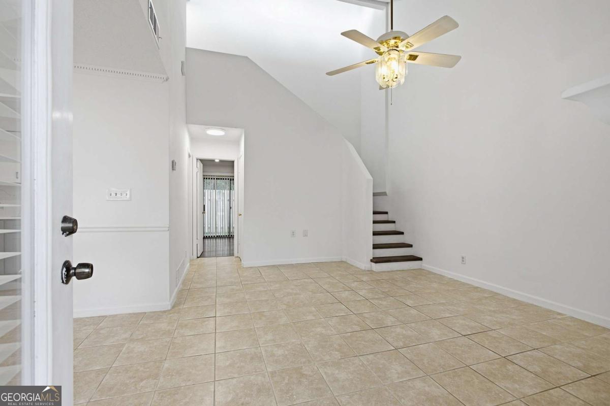 1527 Planters Ridge Lane Property Photo 8