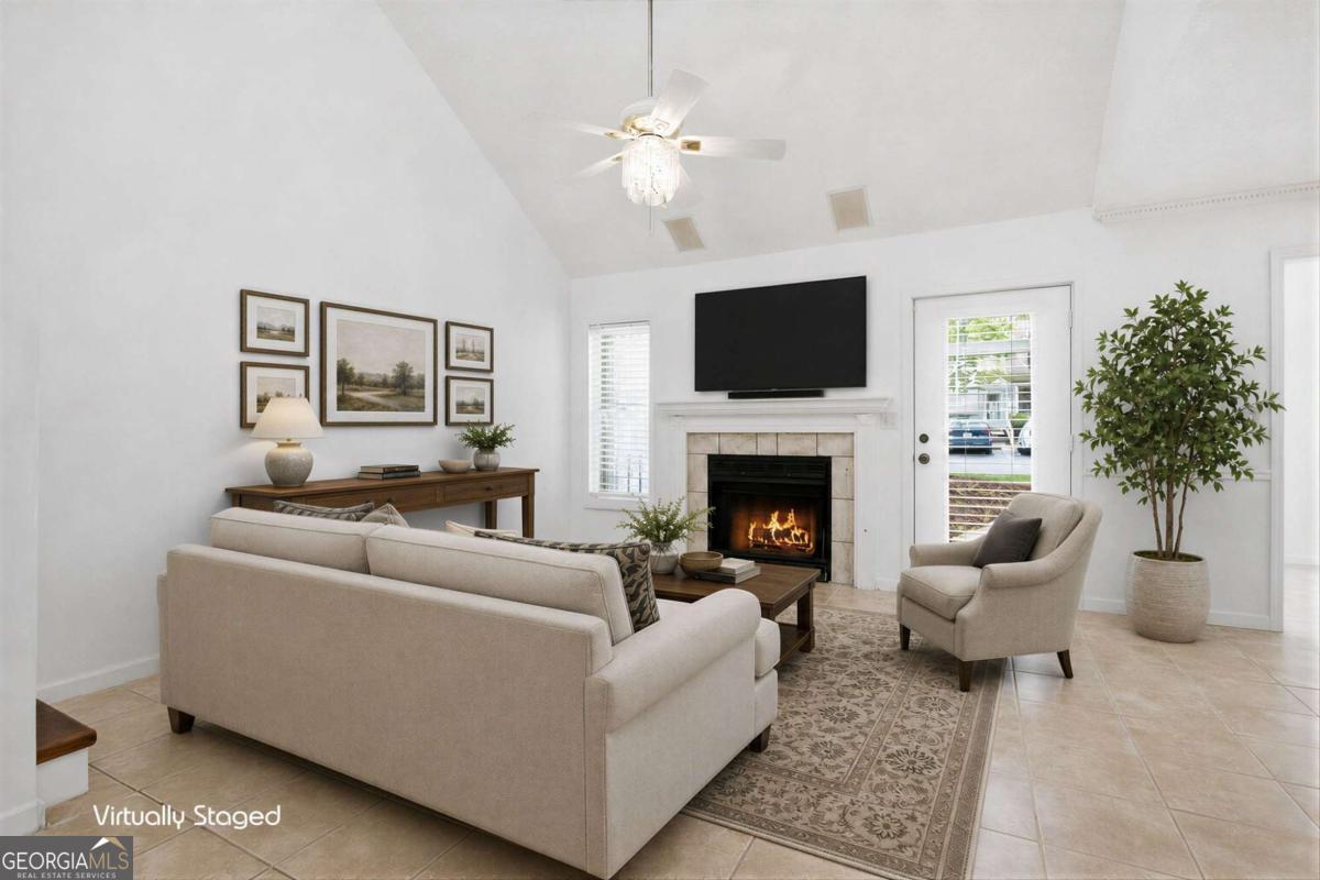 1527 Planters Ridge Lane Property Photo 12