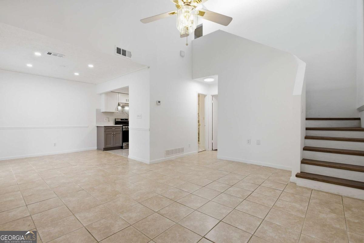 1527 Planters Ridge Lane Property Photo 13