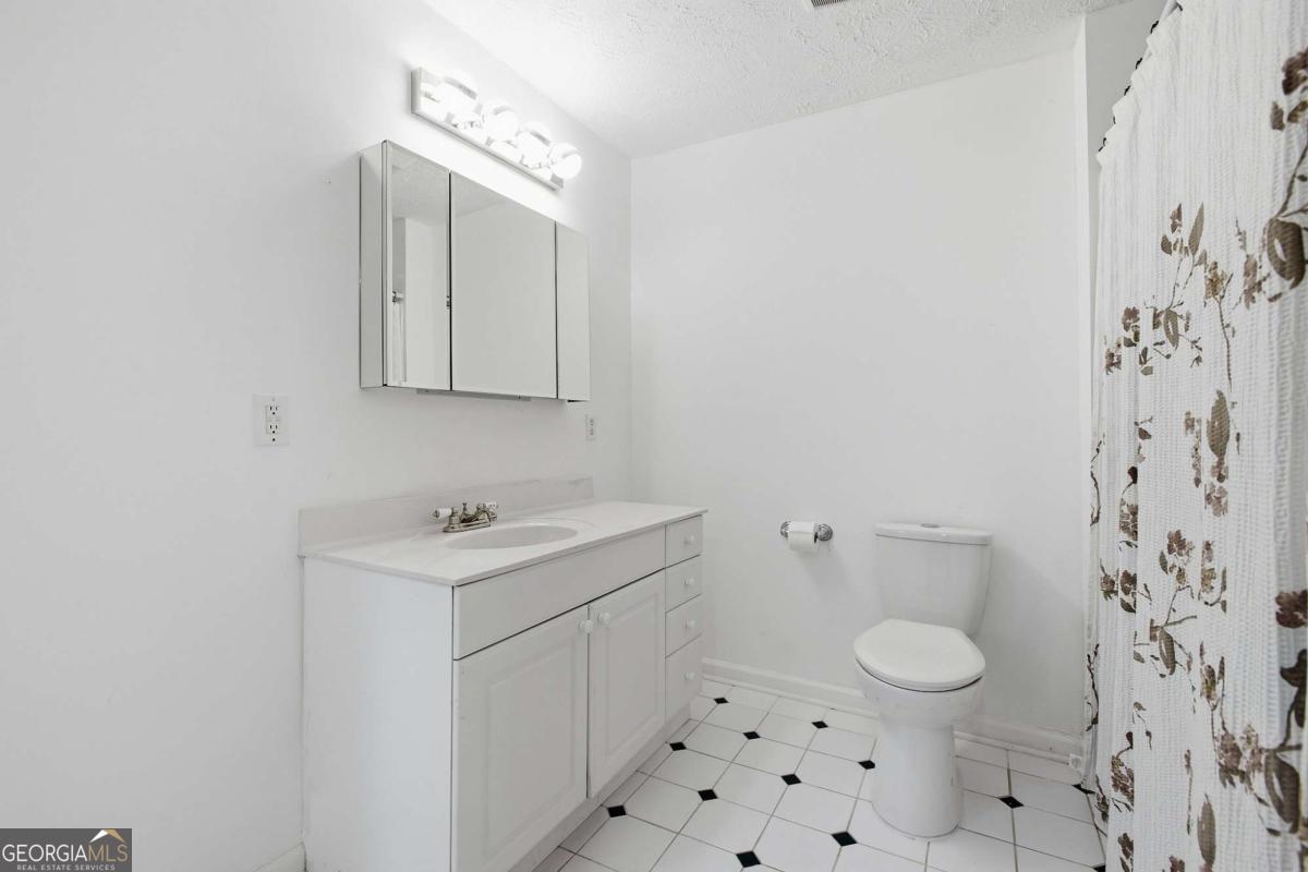 1527 Planters Ridge Lane Property Photo 31