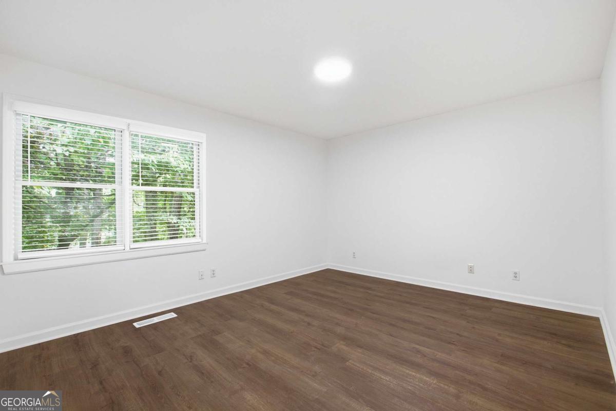 1527 Planters Ridge Lane Property Photo 36