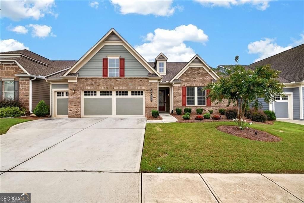 411 Cedar Pine Court Property Photo 1