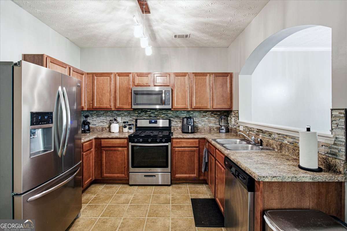 4965 Rapahoe Trail Property Photo 11