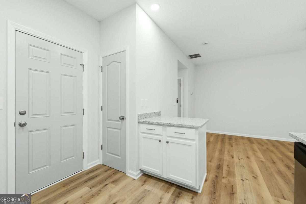 174 Madeline Court Property Photo 15