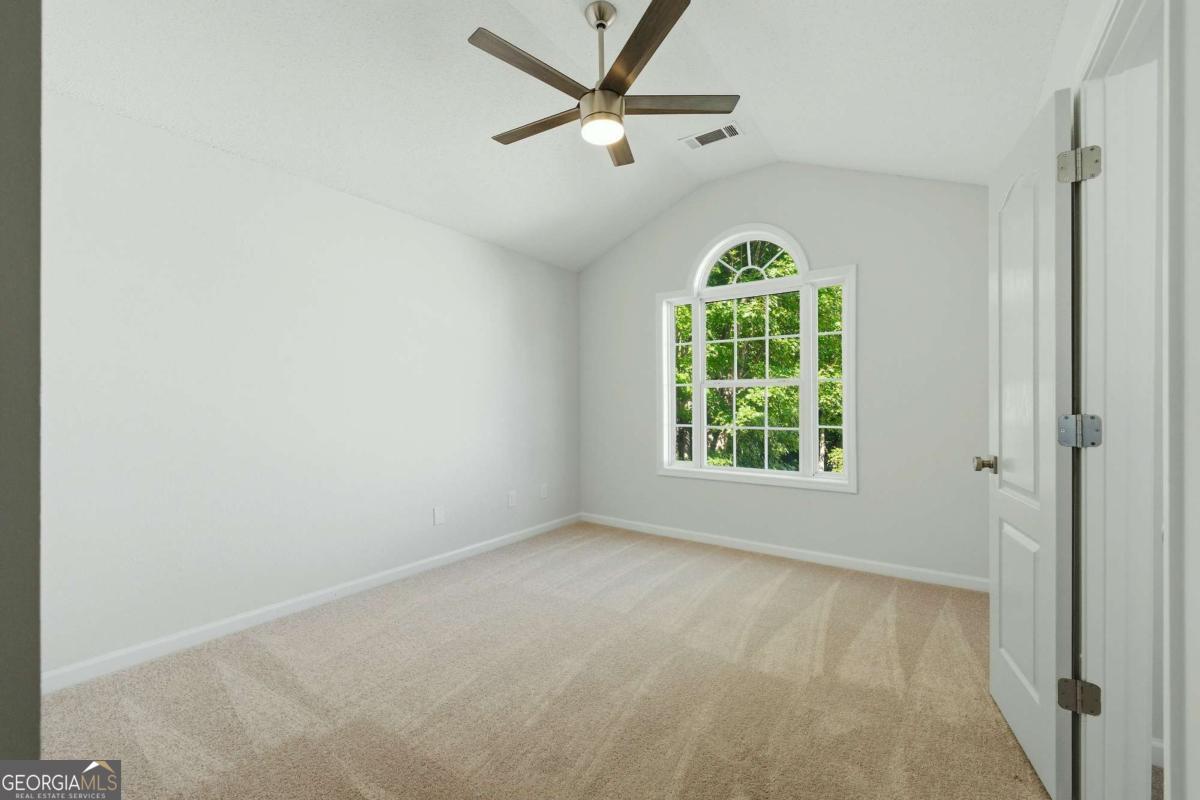 174 Madeline Court Property Photo 18