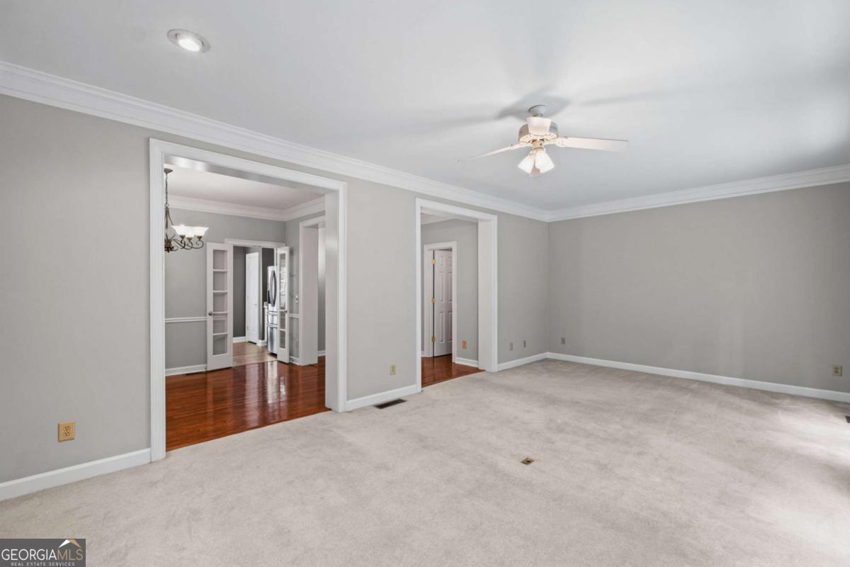 9005 Niblick Drive Property Photo 15