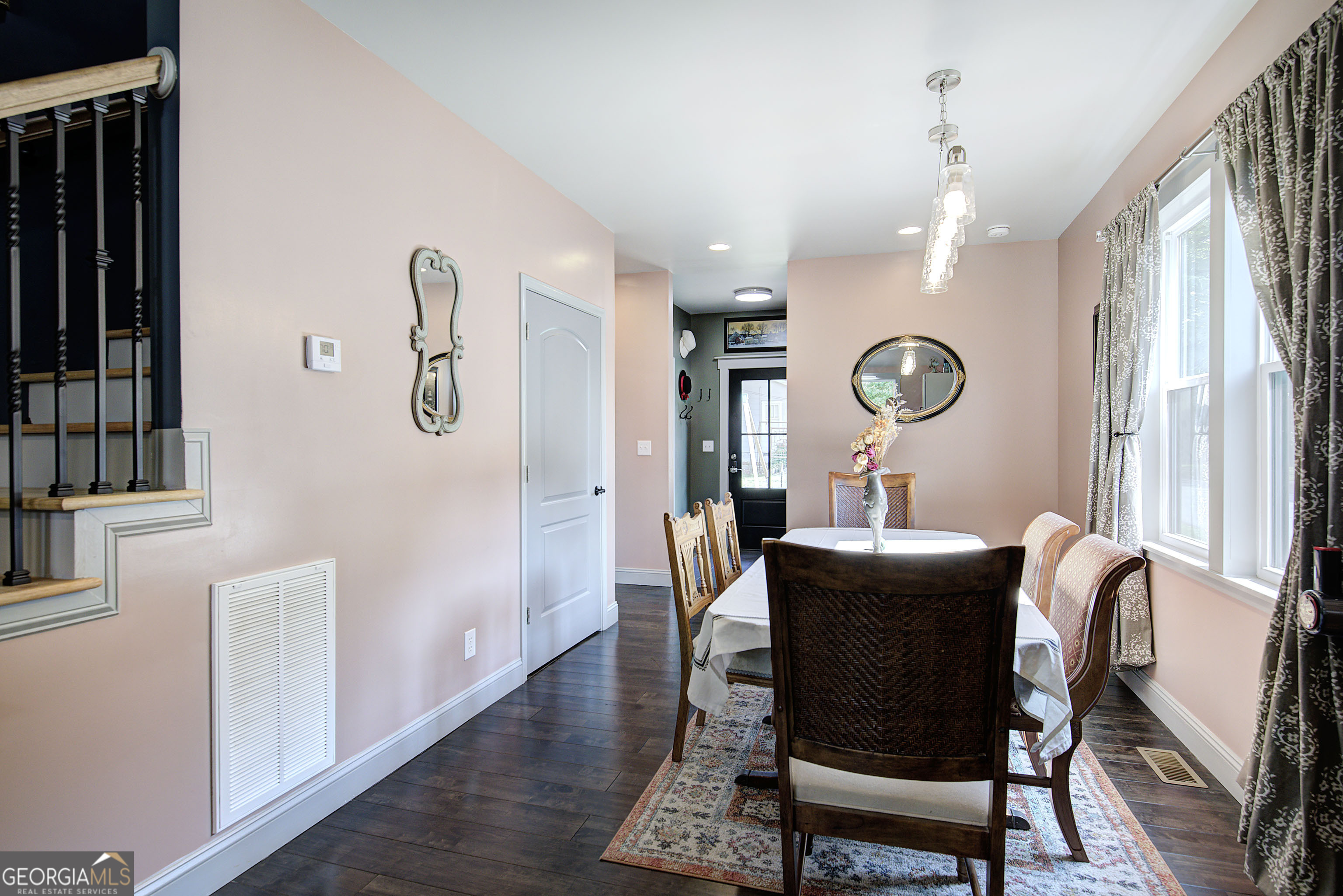 112 Forrest Avenue Property Photo 26