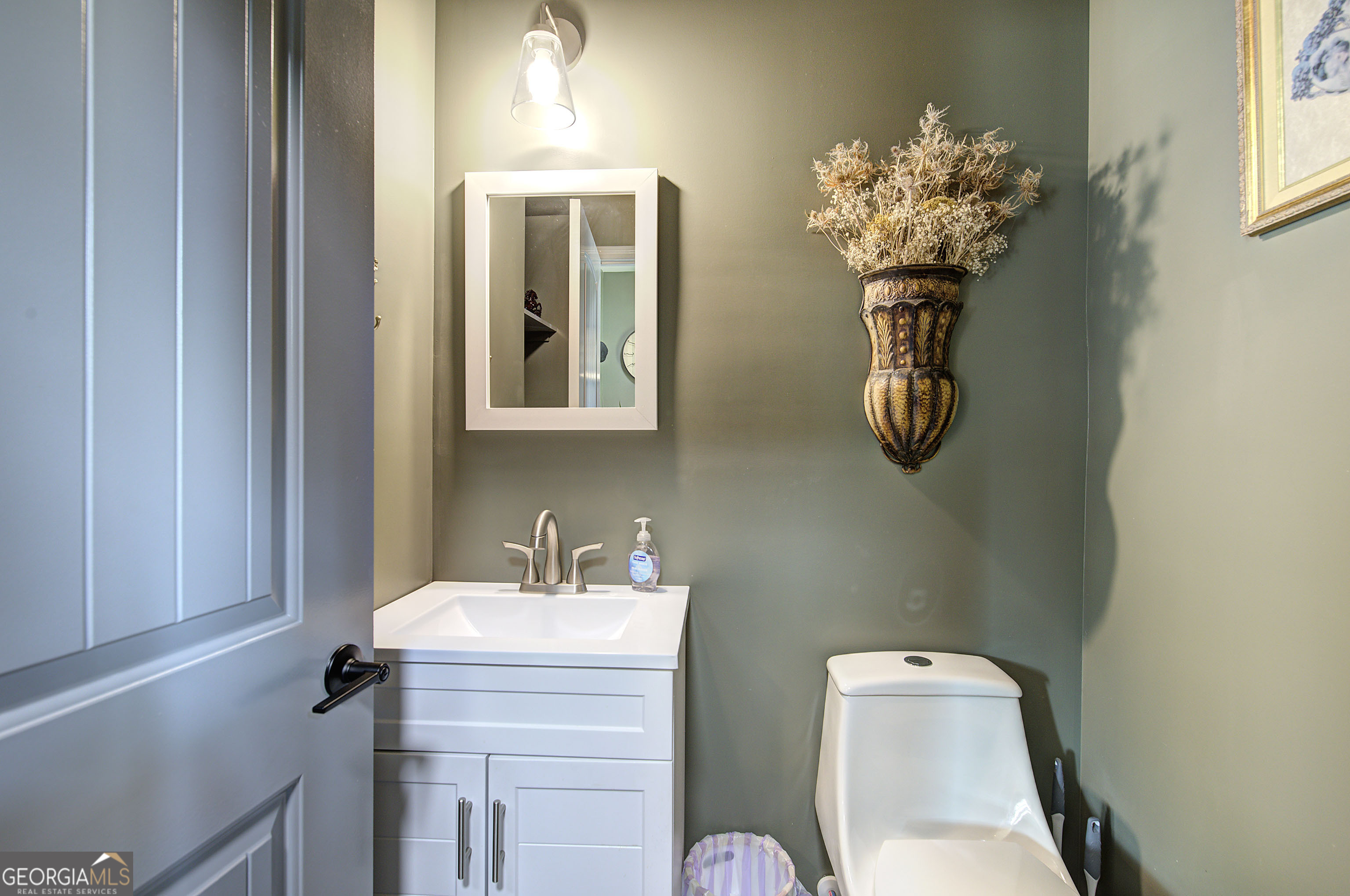 112 Forrest Avenue Property Photo 44