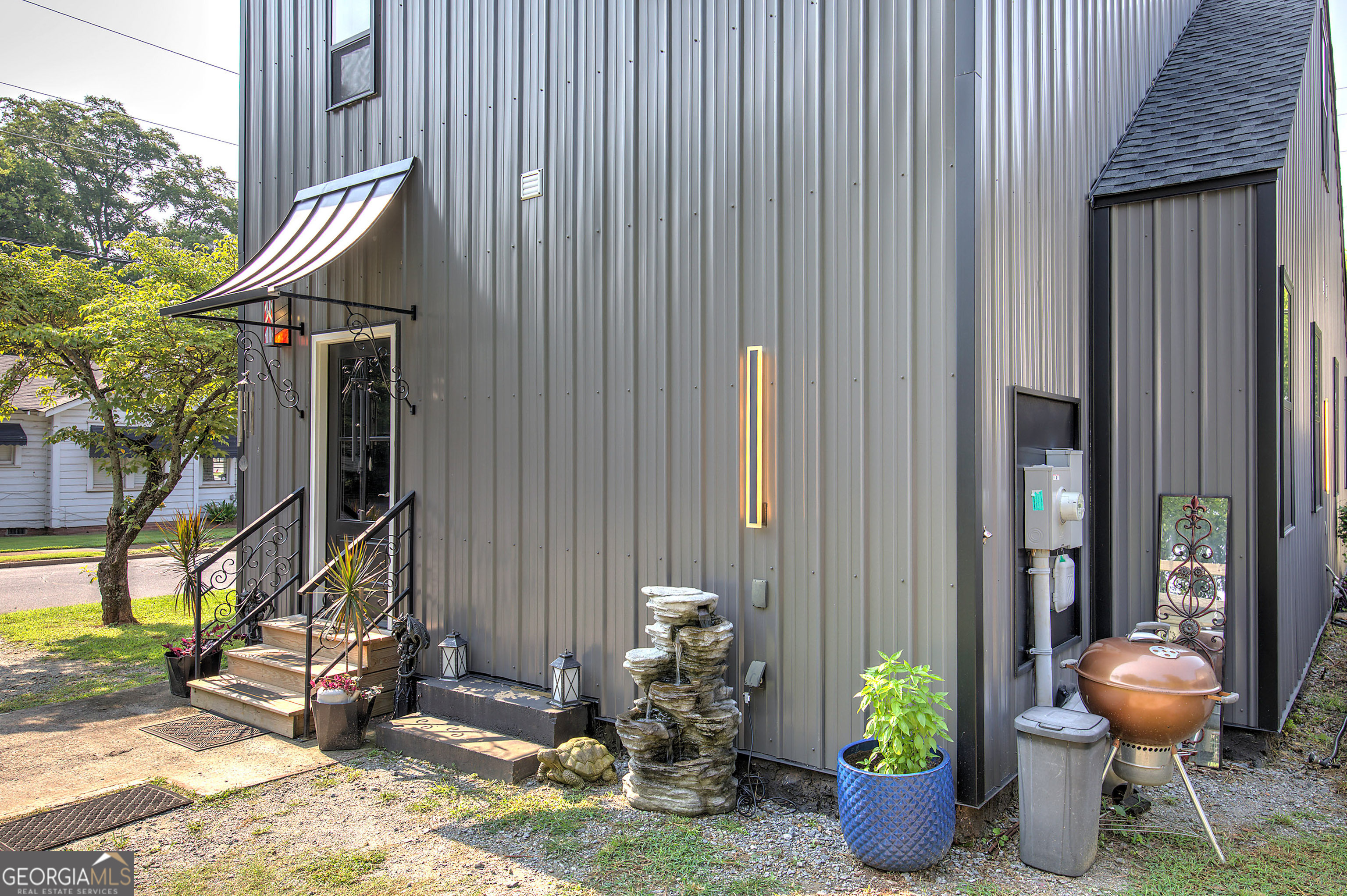 112 Forrest Avenue Property Photo 49