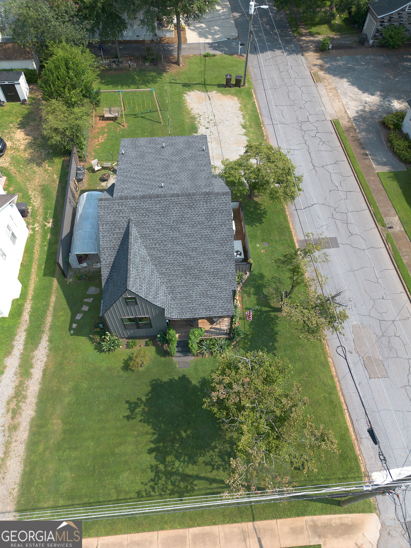 112 Forrest Avenue Property Photo 58