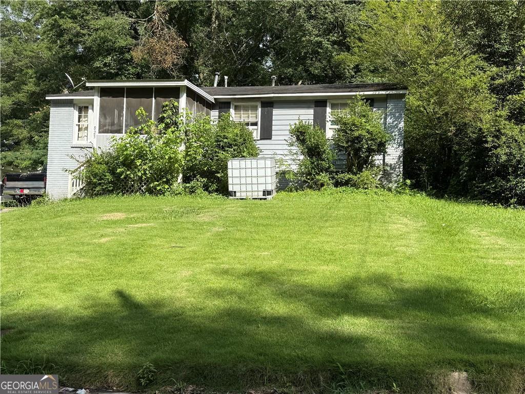 825 Bolton Place NW Property Photo 1