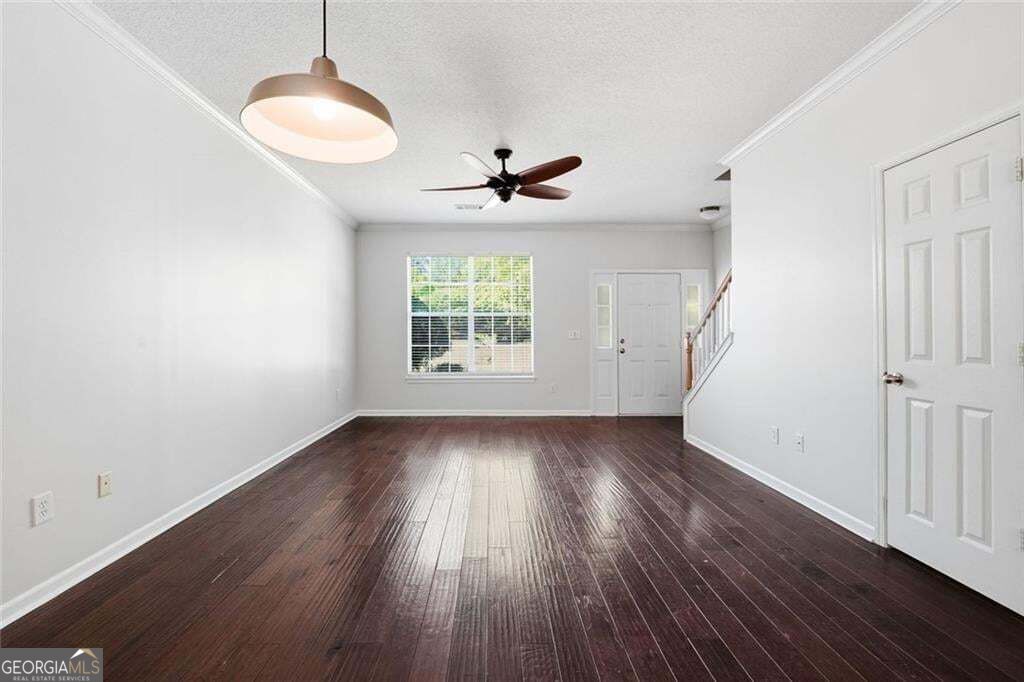 2086 Del Lago Circle Property Photo 7