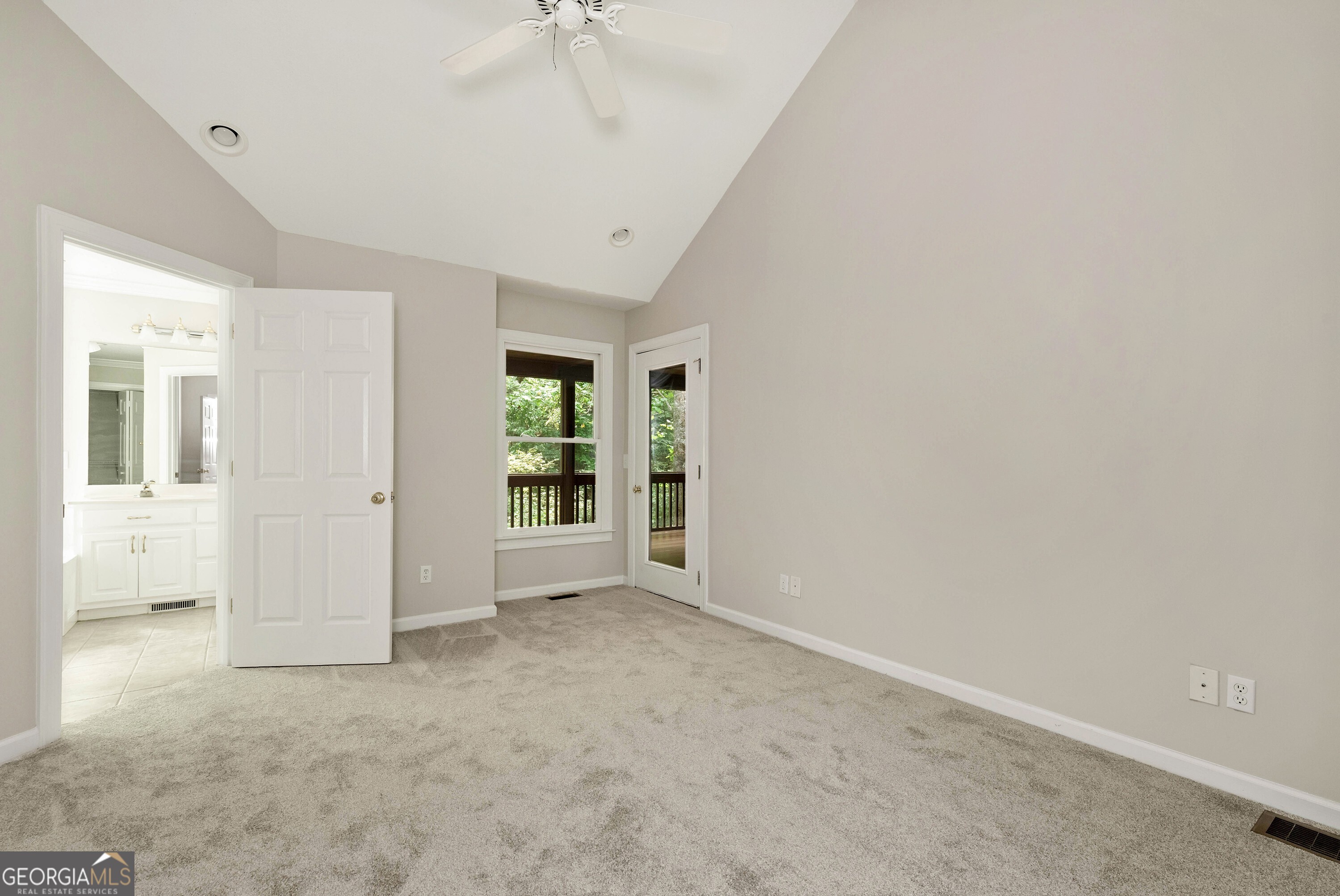 161 Falling Creek Property Photo 19