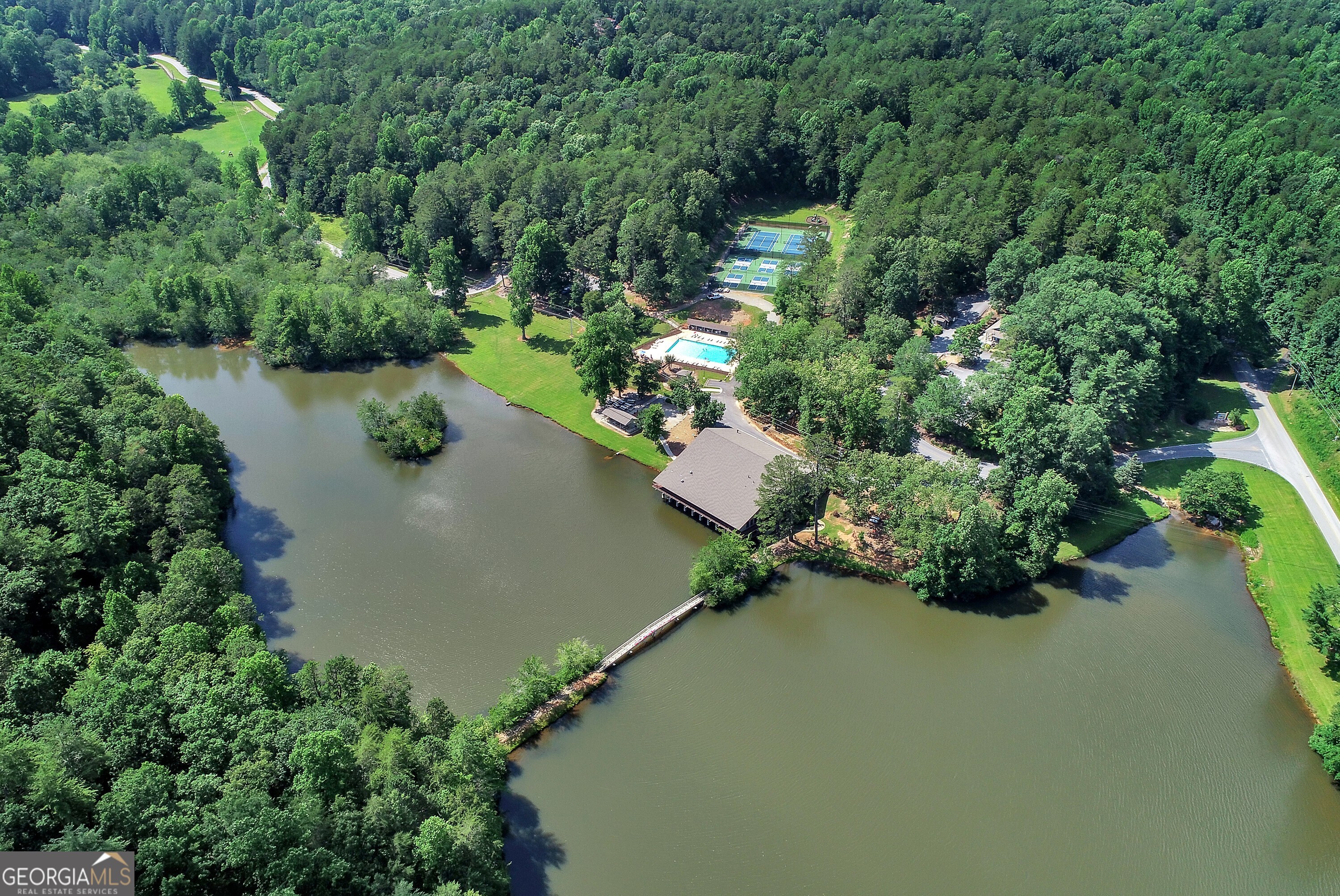 161 Falling Creek Property Photo 59