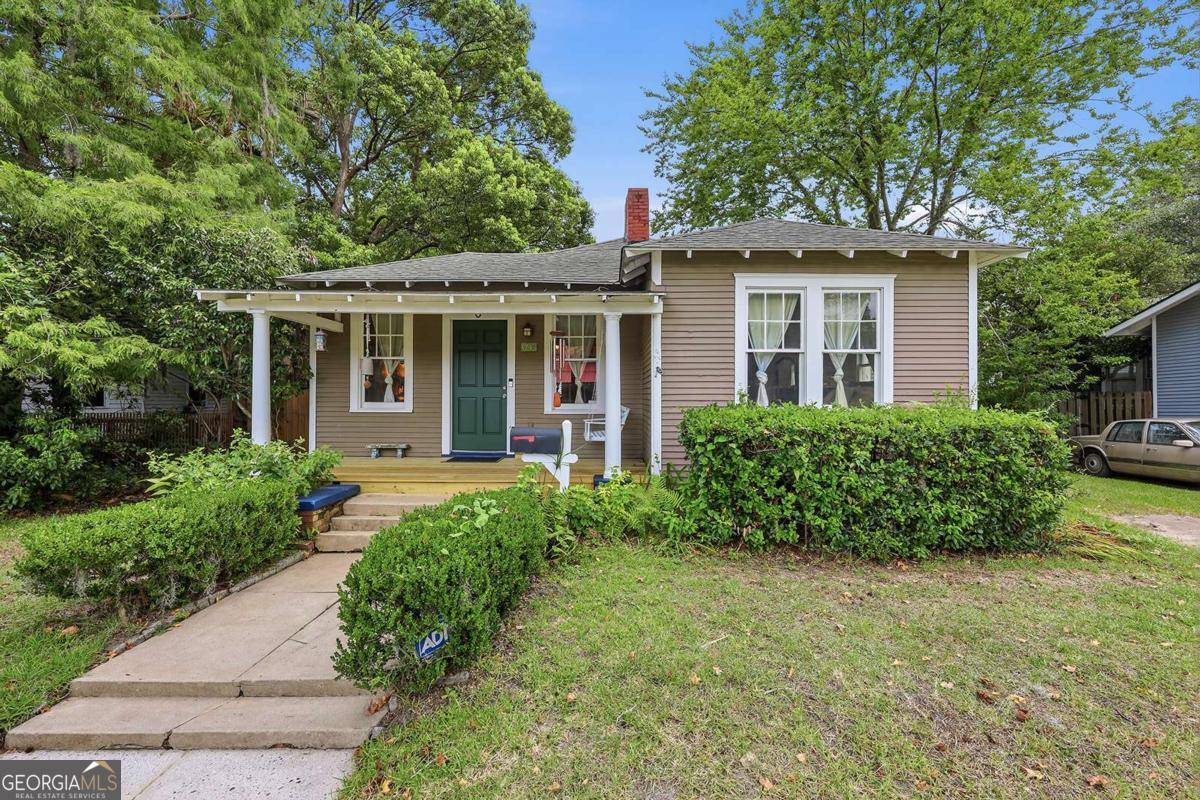 1218 E 48th Street Property Photo 44