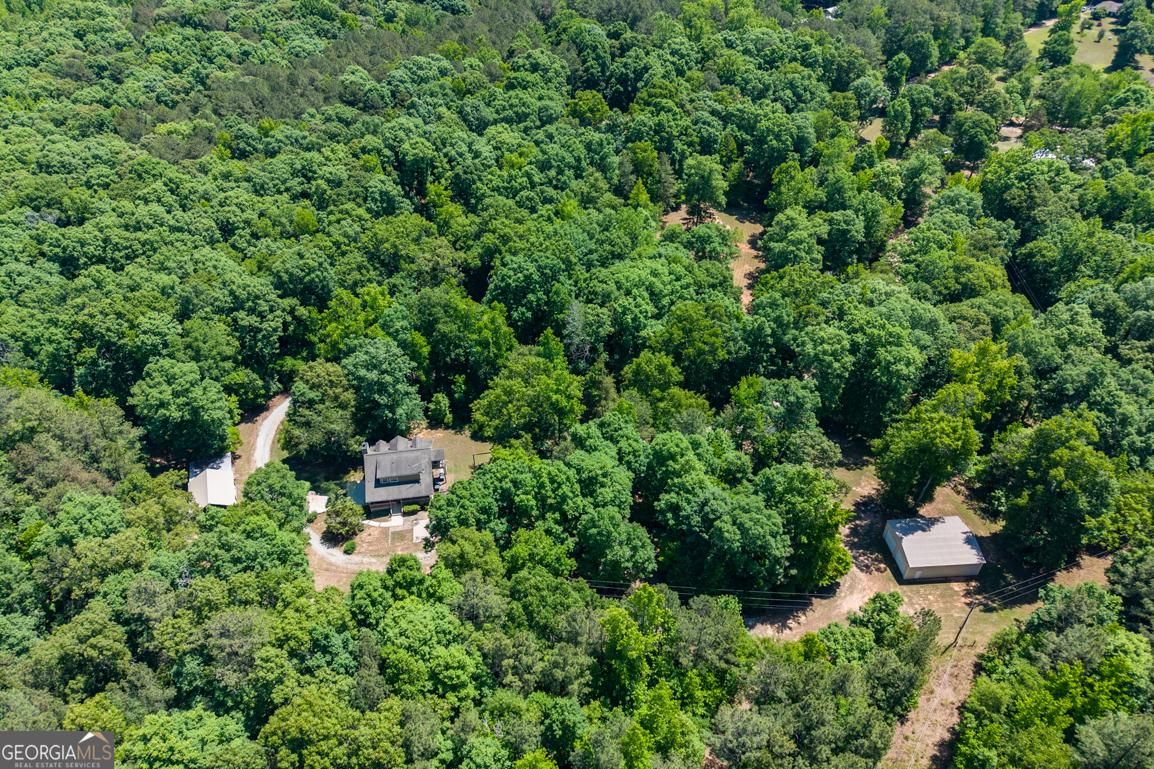 560 Hawks Trail Property Photo 3