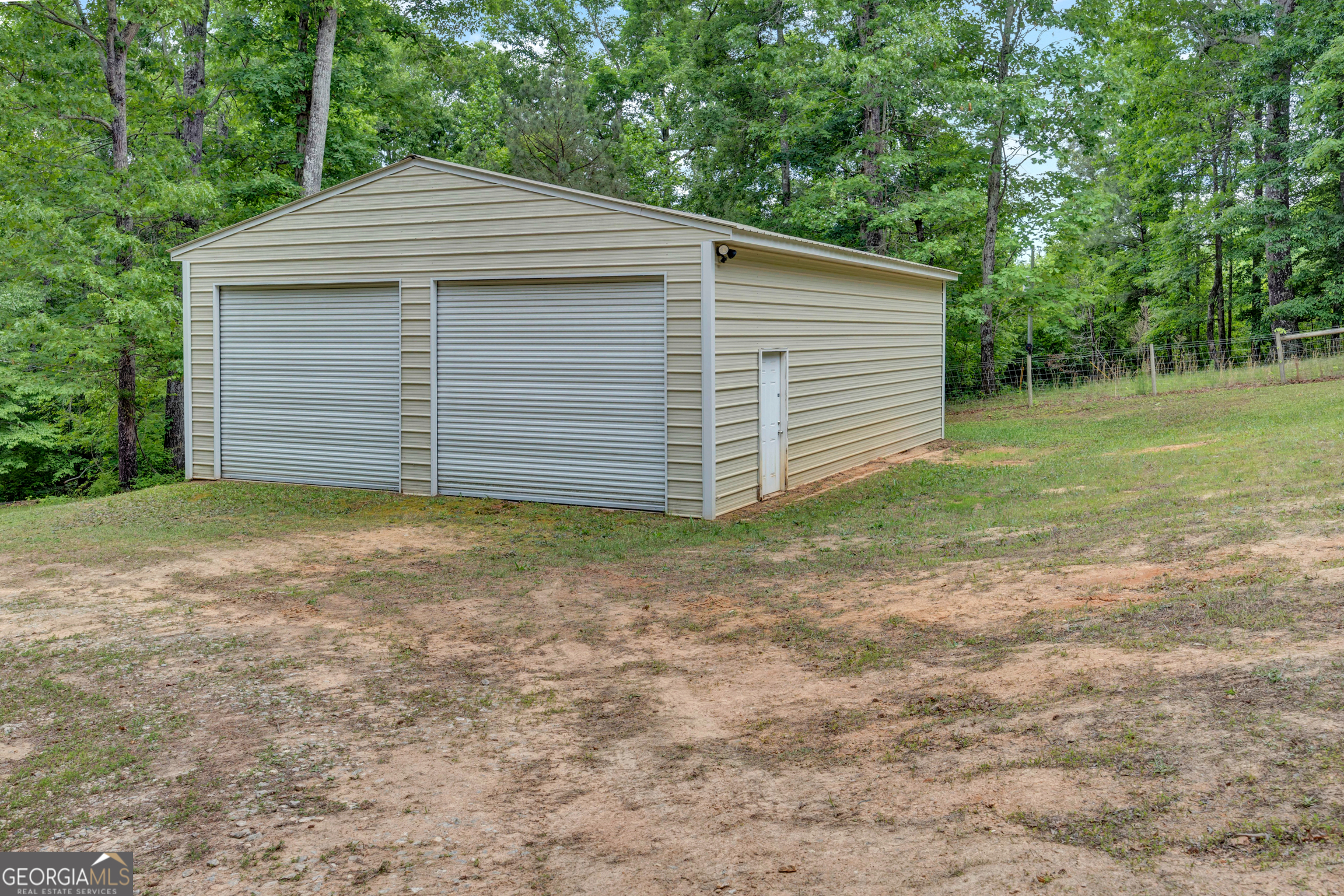 560 Hawks Trail Property Photo 7