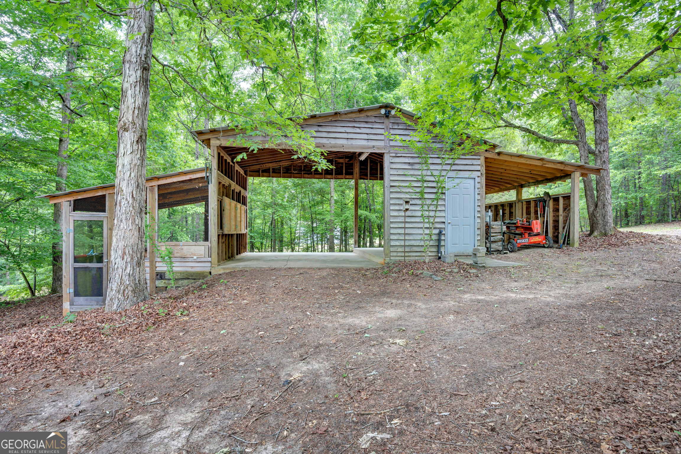 560 Hawks Trail Property Photo 10