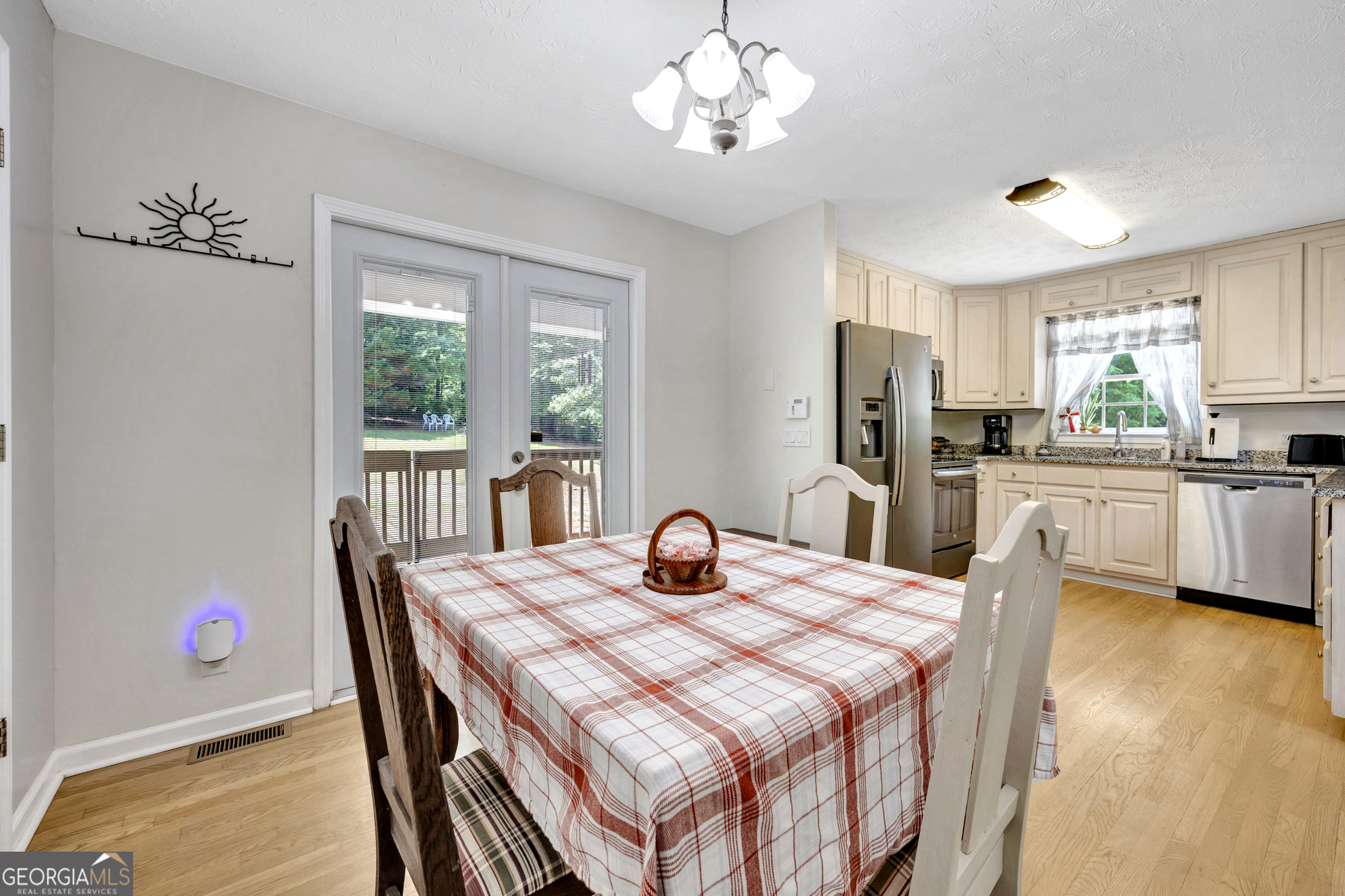 560 Hawks Trail Property Photo 17