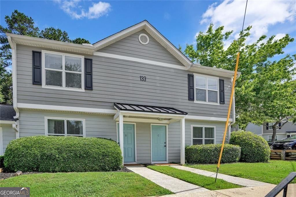 133 Bentley Parkway # C Property Photo 1