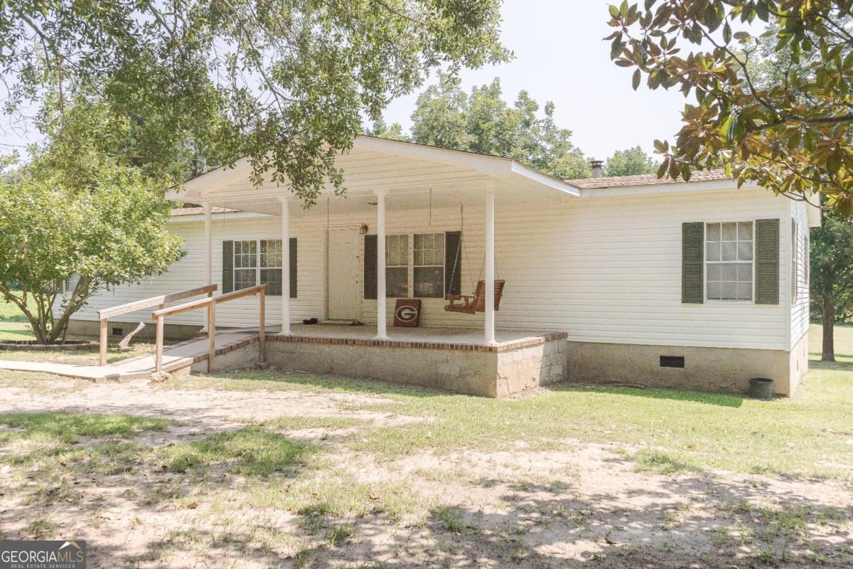 3060 Centerville Road Property Photo 1