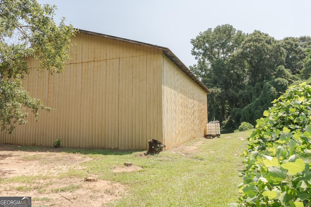 3060 Centerville Road Property Photo 6