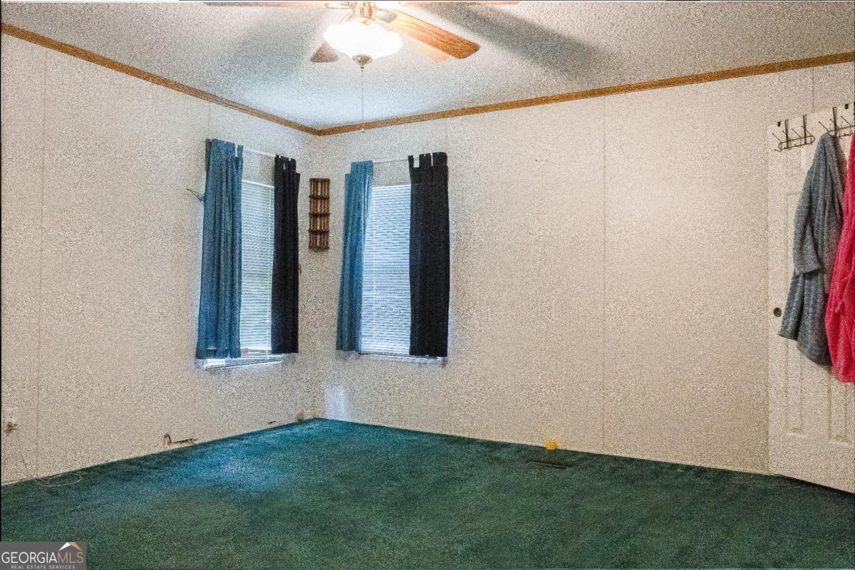 3060 Centerville Road Property Photo 24