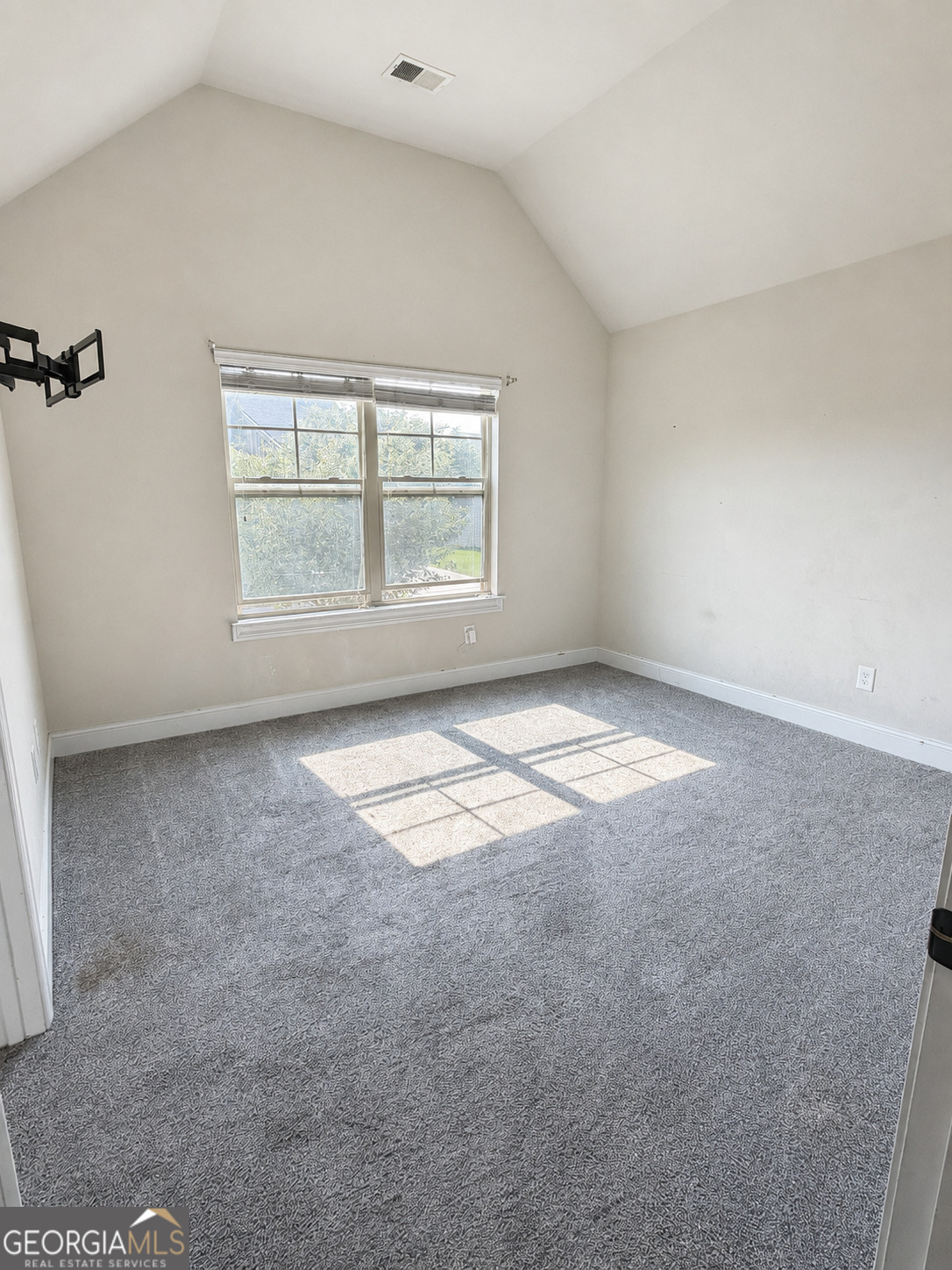 9159 Dover Street Property Photo 23