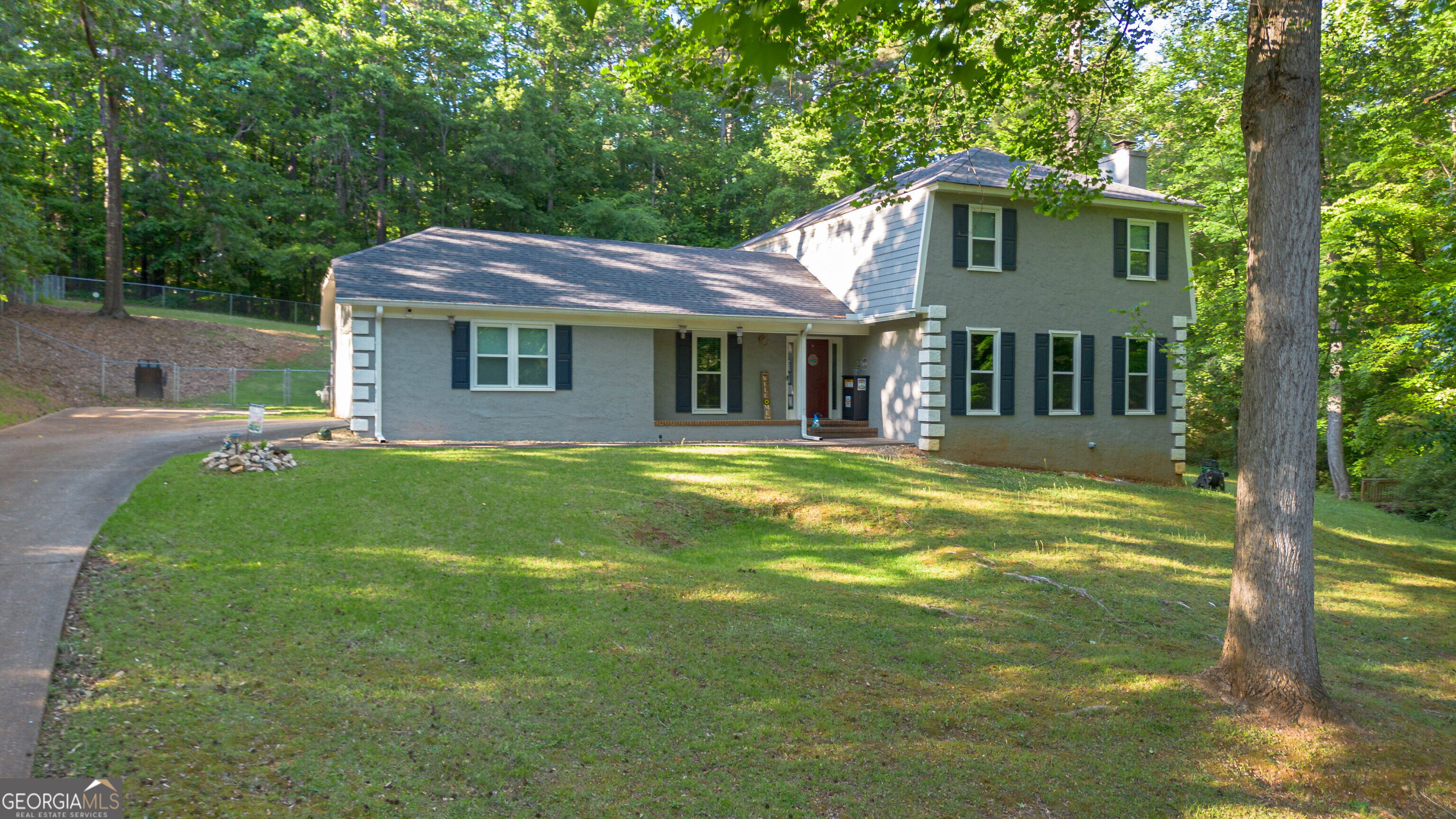 133 Ashling Drive Property Photo 1