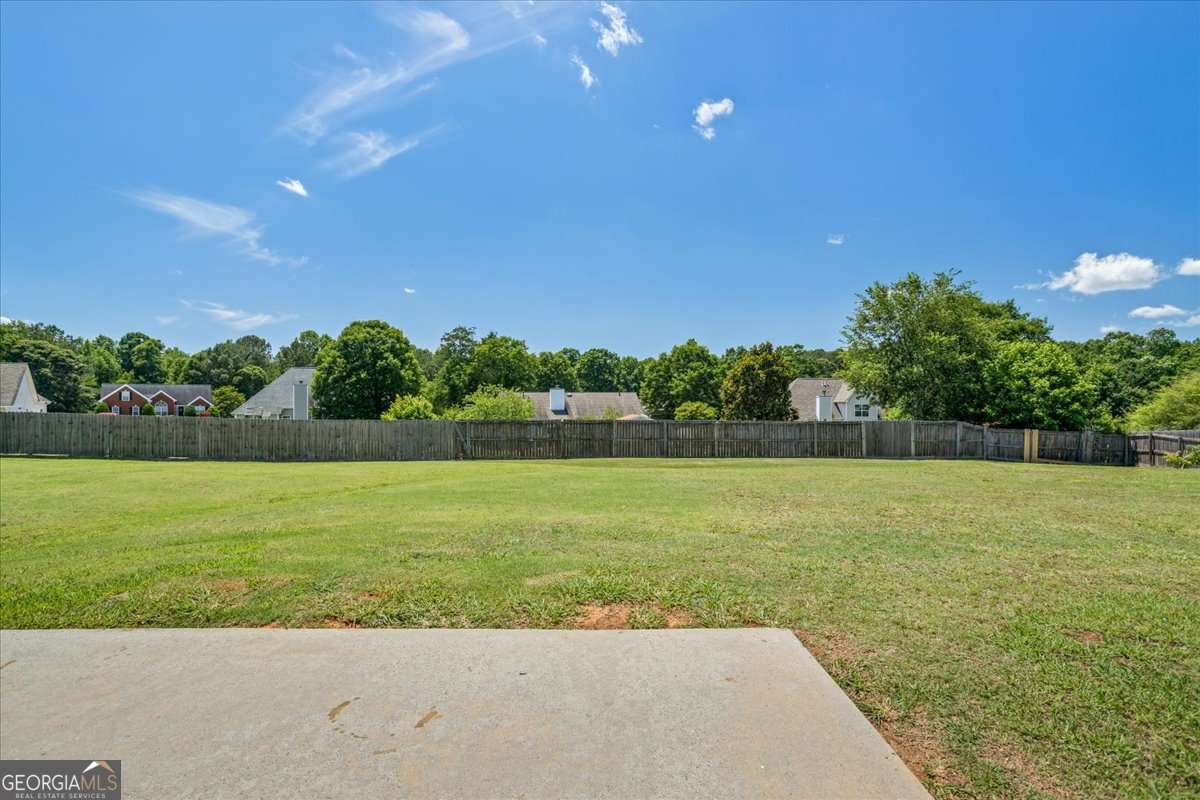 2615 Snowcrest Place Property Photo 32
