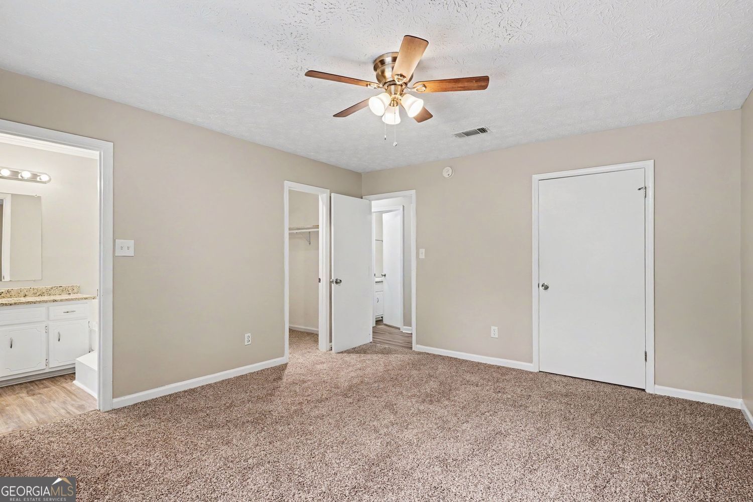 152 Olde Hampton Way Way Property Photo 3