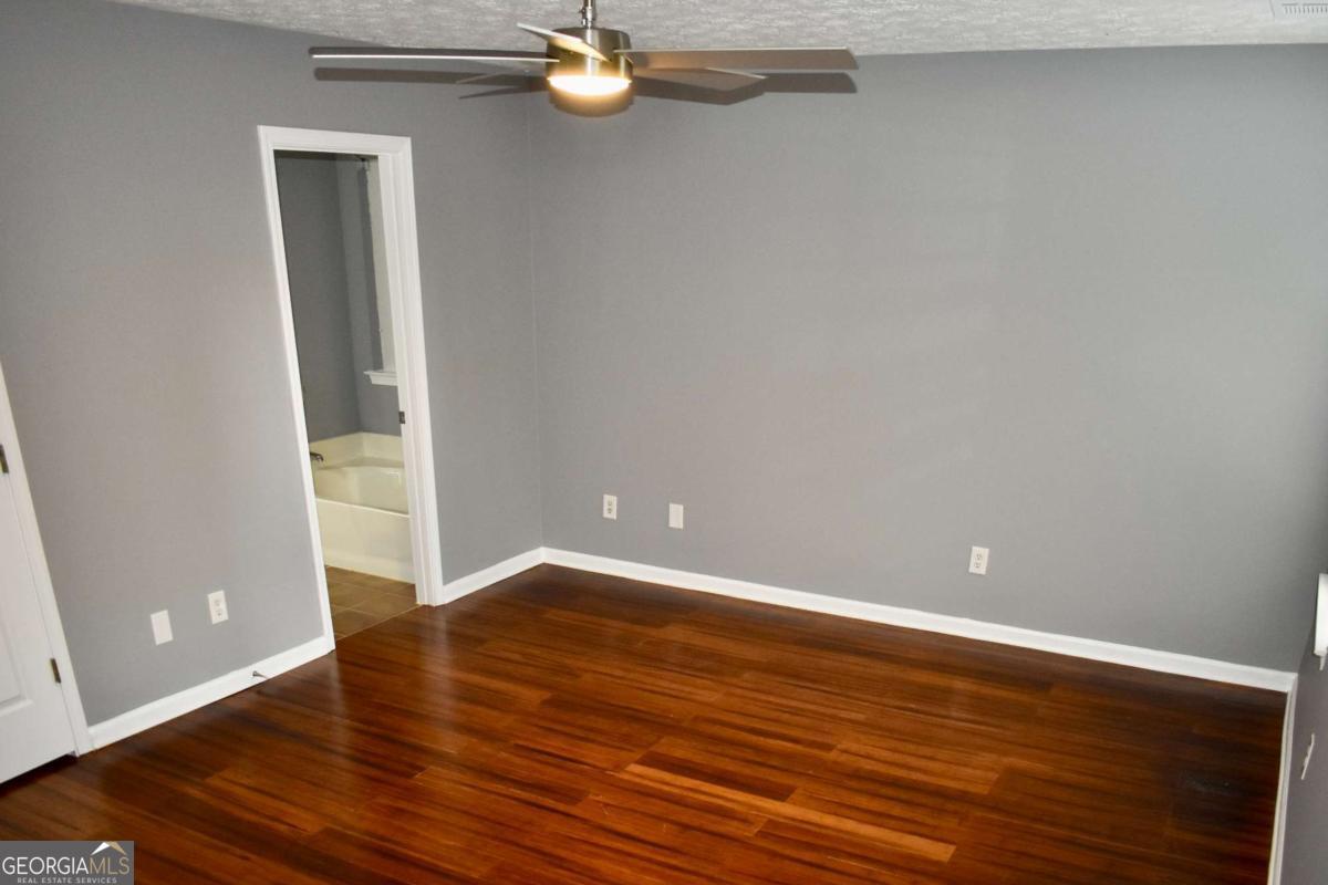 260 Hulan Way Property Photo 10