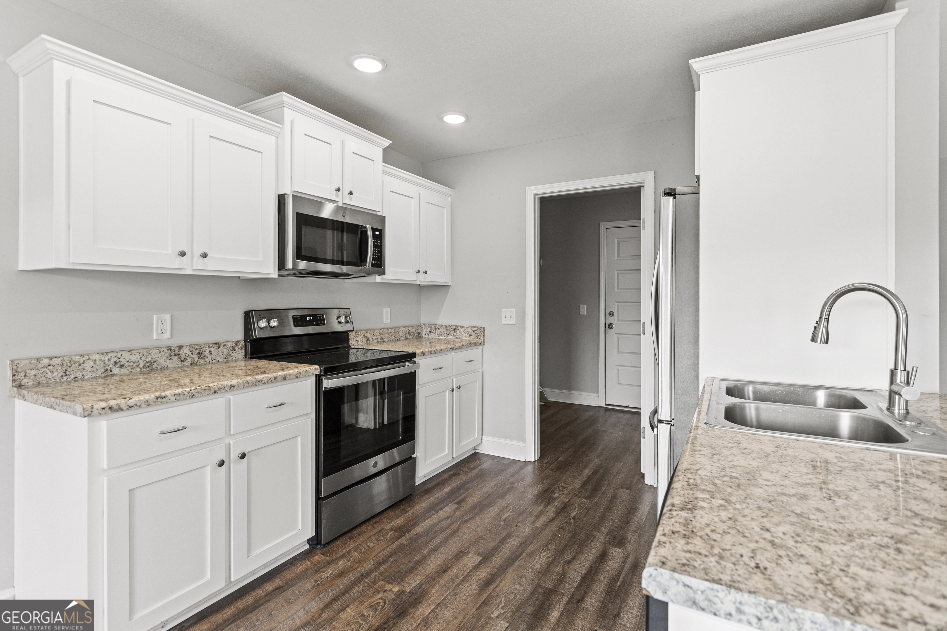 6001 Virginia Pine Avenue Property Photo 23